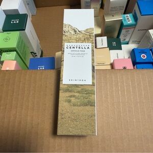 SKIN1004 Madagascar Centella Ampoule Foam Cleanser 125ml K-Beauty EXP 20280529